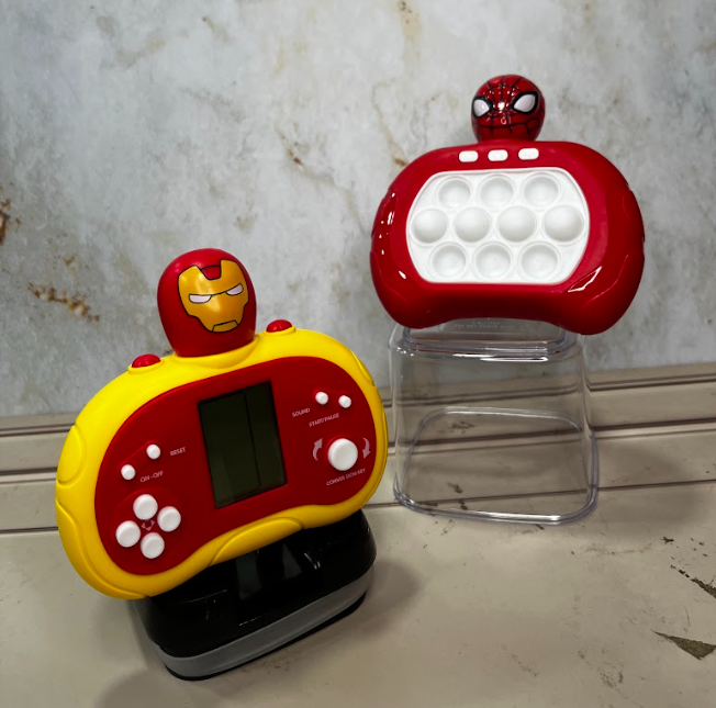 Dúo Gamer ( Popit + Consola Retro)